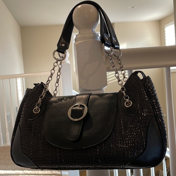 CHARLIE LAPSON BLACK HANDBAG/ SHOULDER BAG WITH SILVER TONE HARDWARE - Picture 2 of 16